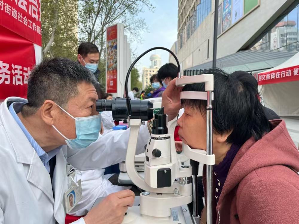 传递爱心 延续光明 | 我院红十字眼角膜捐献工作站开展眼角